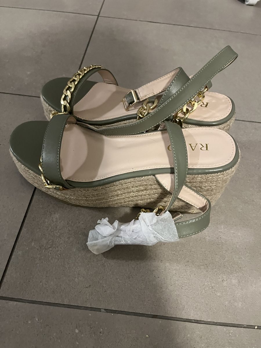 Scarpe da donna: Damenschuh mit Absatz Grösse 39 – Nuovo (secondo la descrizione) da Basel venduto da yaw_t2cm 1