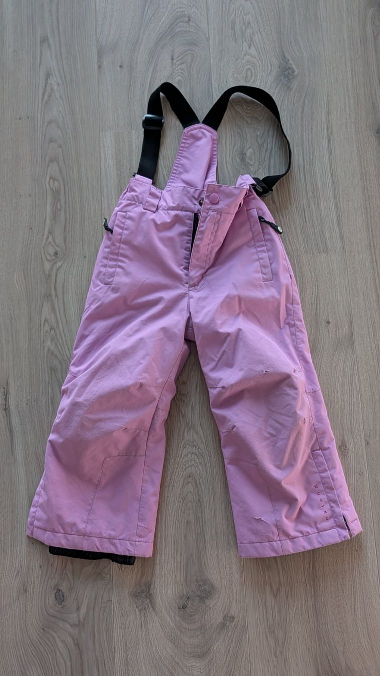 Pantalons: Kinder-Skihose Grösse 104 – D'occasion à Kirchdorf AG par Reto2005