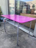 Tisch für Garten oder Balkon, Vintage Metallgestell, pink