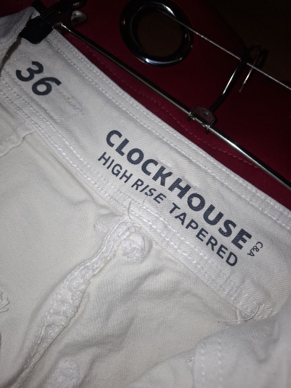 C&A Jeans: Pantalon Clockhouse T. 36 Beige – Nuovo (secondo la descrizione) da Riddes venduto da mim_qs5p 1