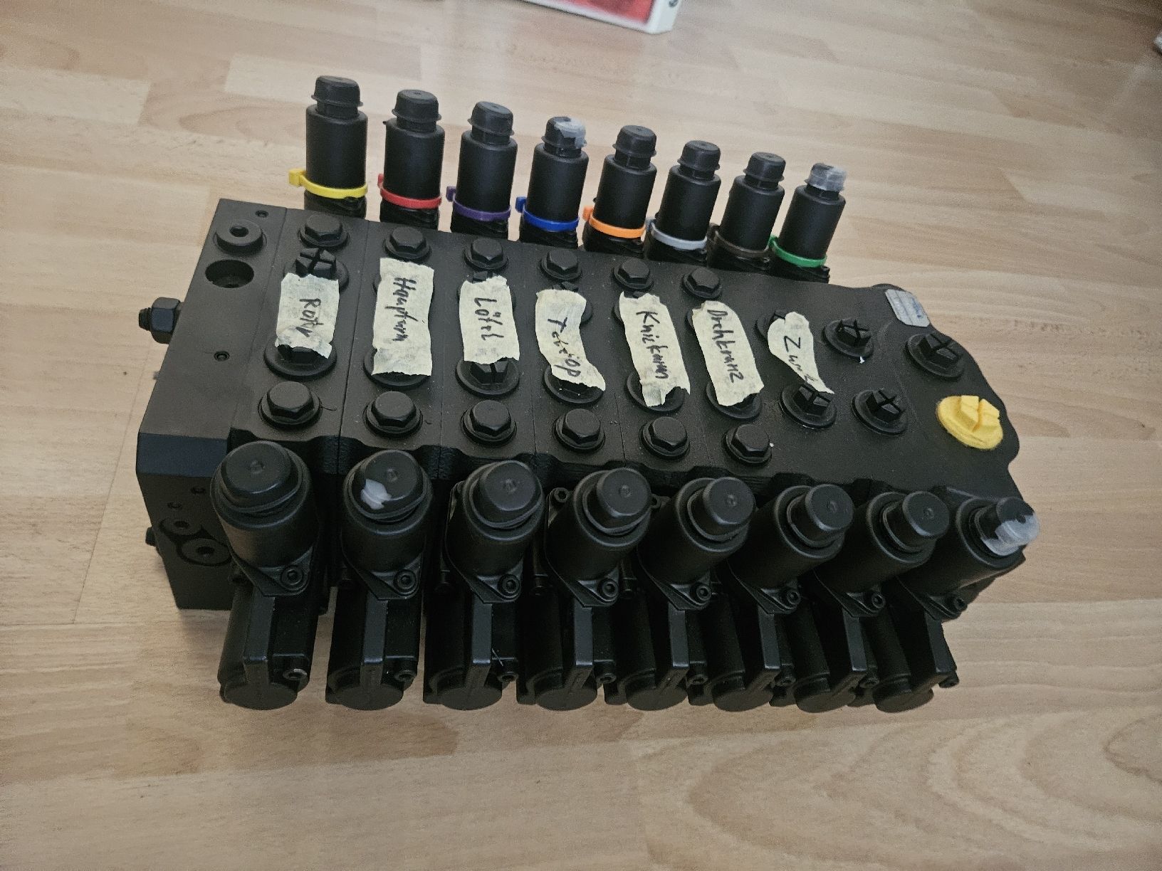 Tutti i ricambio: Wegeventil 8 sektionen Hydrocontrol EX38 komplettset – Nuovo (secondo la descrizione) da Blumenstein venduto da Jon_k5xl 3