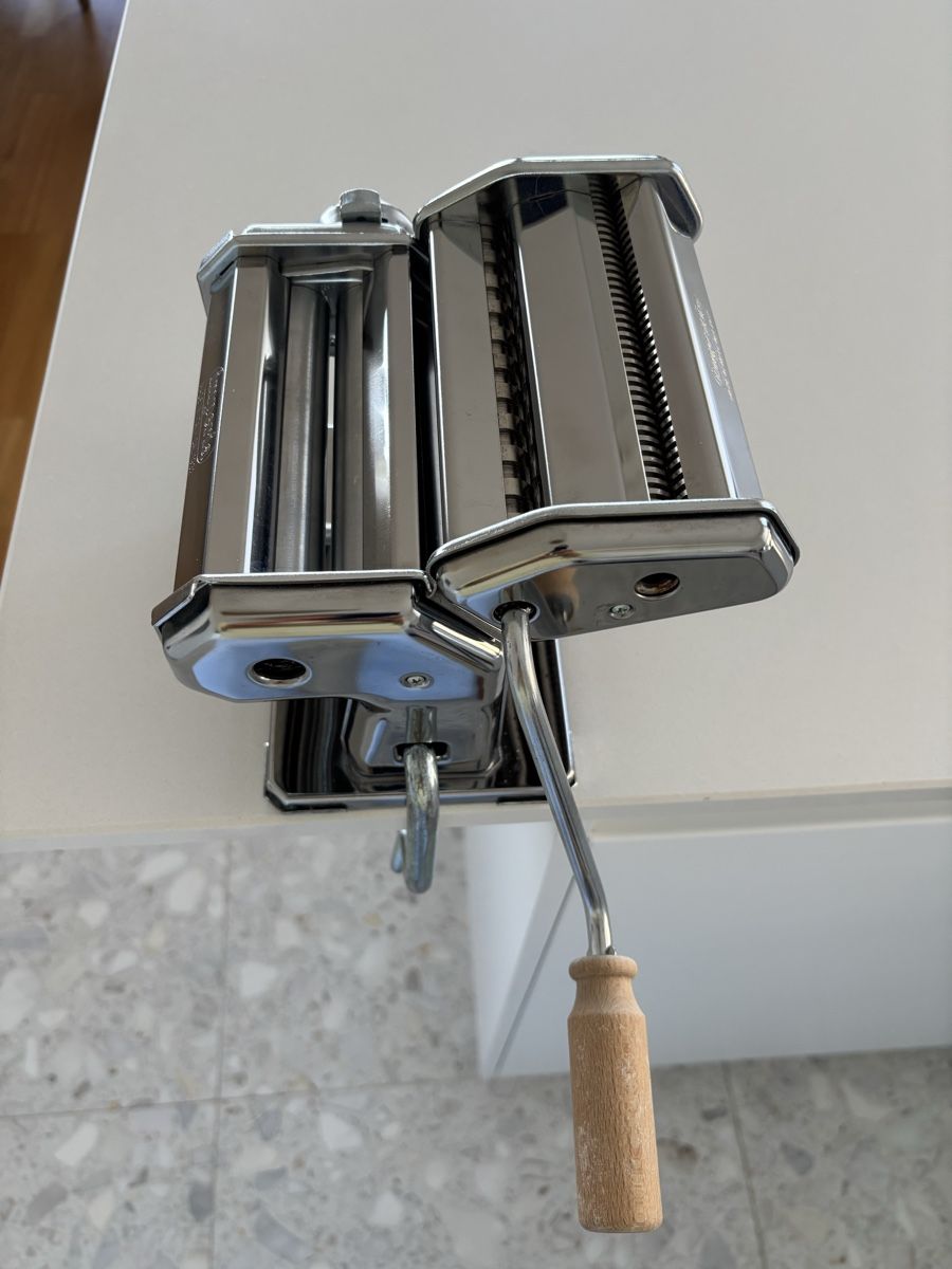 Appareils de cuisine: Machine à pâtes Imperia, chrome – D'occasion à Lausanne par HelenaK 4