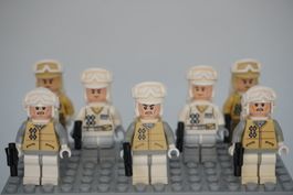 Lego Star Wars Hoth Rebel Trooper Bundle