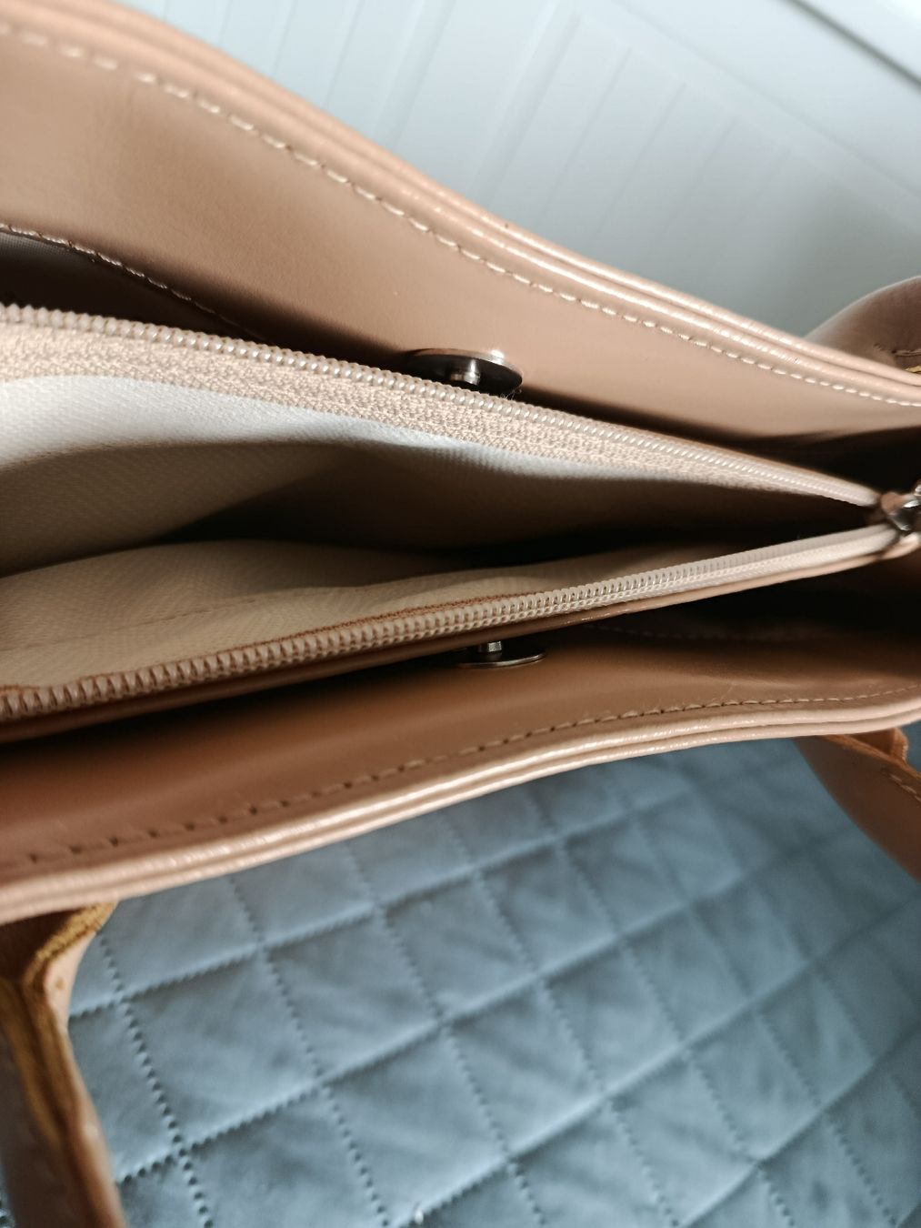 Borse da donna: Sac en cuir beige Morlane Paris – Usato da Le Grand-Saconnex venduto da Luis.henriques 3