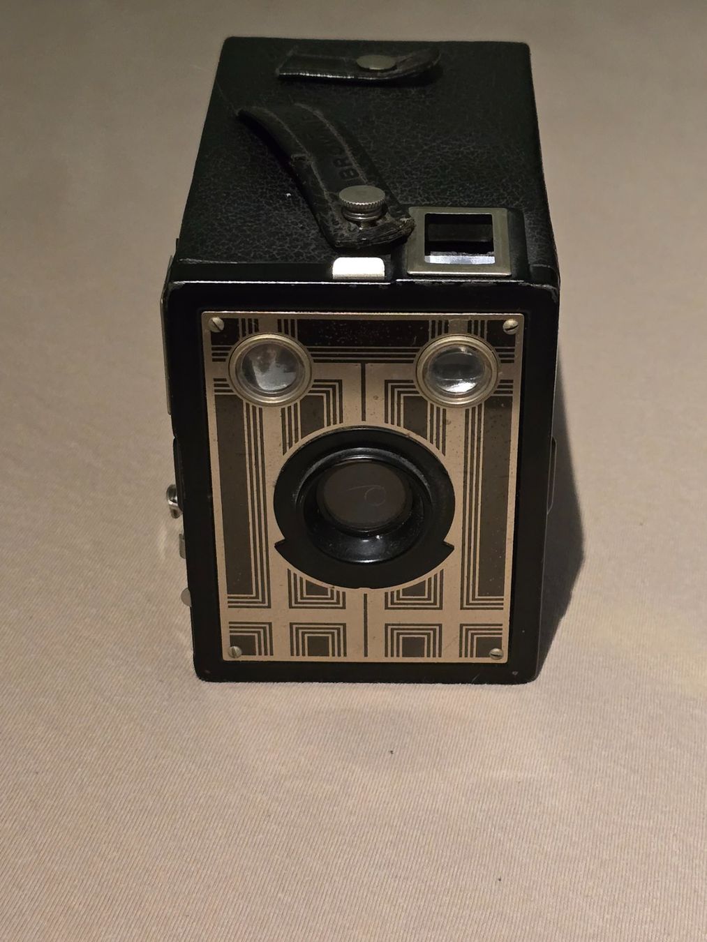 Kodak Fotocamera: Kodak Brownie Junior Six-20 – Difettoso da Hochdorf venduto da gdswiss71