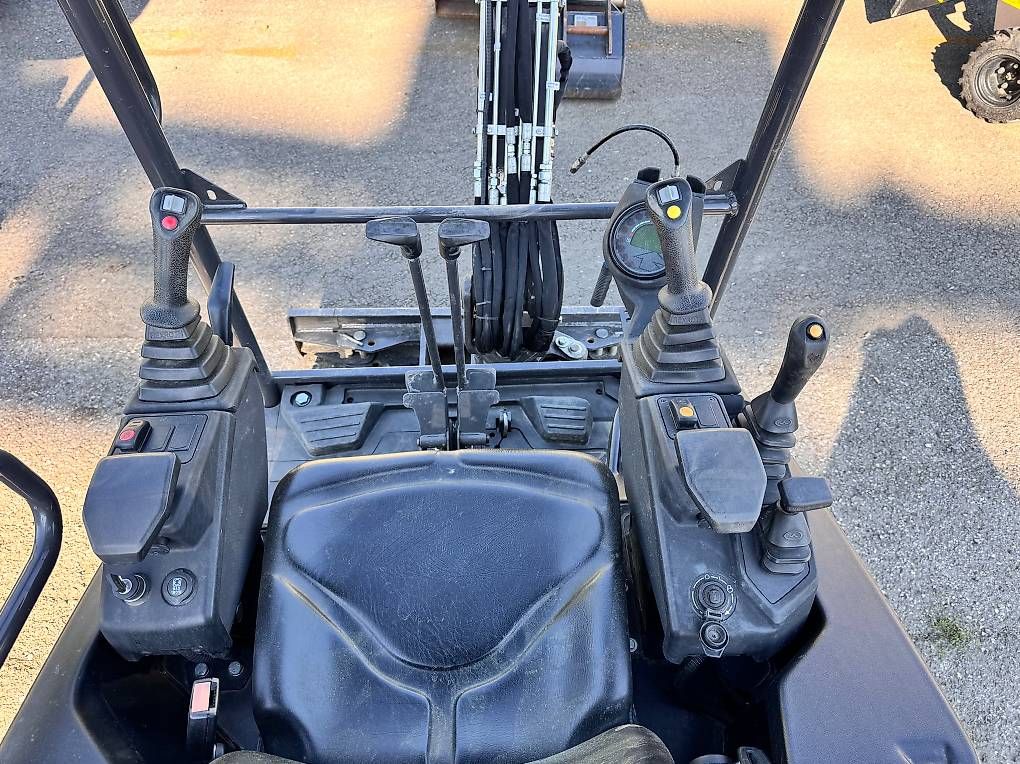 Menzi Muck Bagger: Menzi 19sa – Gebraucht aus Steinen von FIN 4