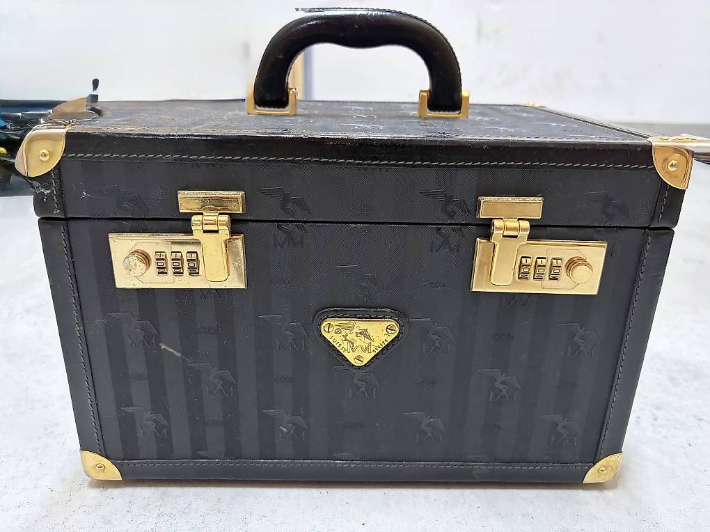 Maison Mollerus Kosmetikkoffer: Maison Mollerus - Beauty case – Gebraucht aus Dietikon von and_7kgs 1