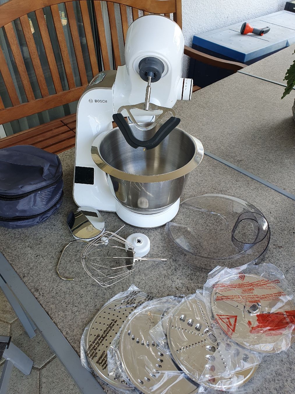 Bosch Elettrodomestici da cucina: Bosch 2 in 1 Küchenmaschine, 1000 W – Usato da Burgdorf venduto da Hodel1 1