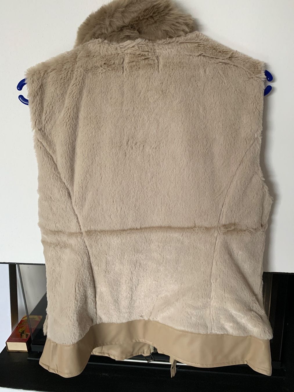 Gilets & Westen: Gilet Gr. 40 – Gebraucht aus Zuzwil SG von Ibohaus 2