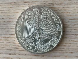 Münze 750 Jahre Berlin 10 D-Mark Ausgabejahr 1987, Silber