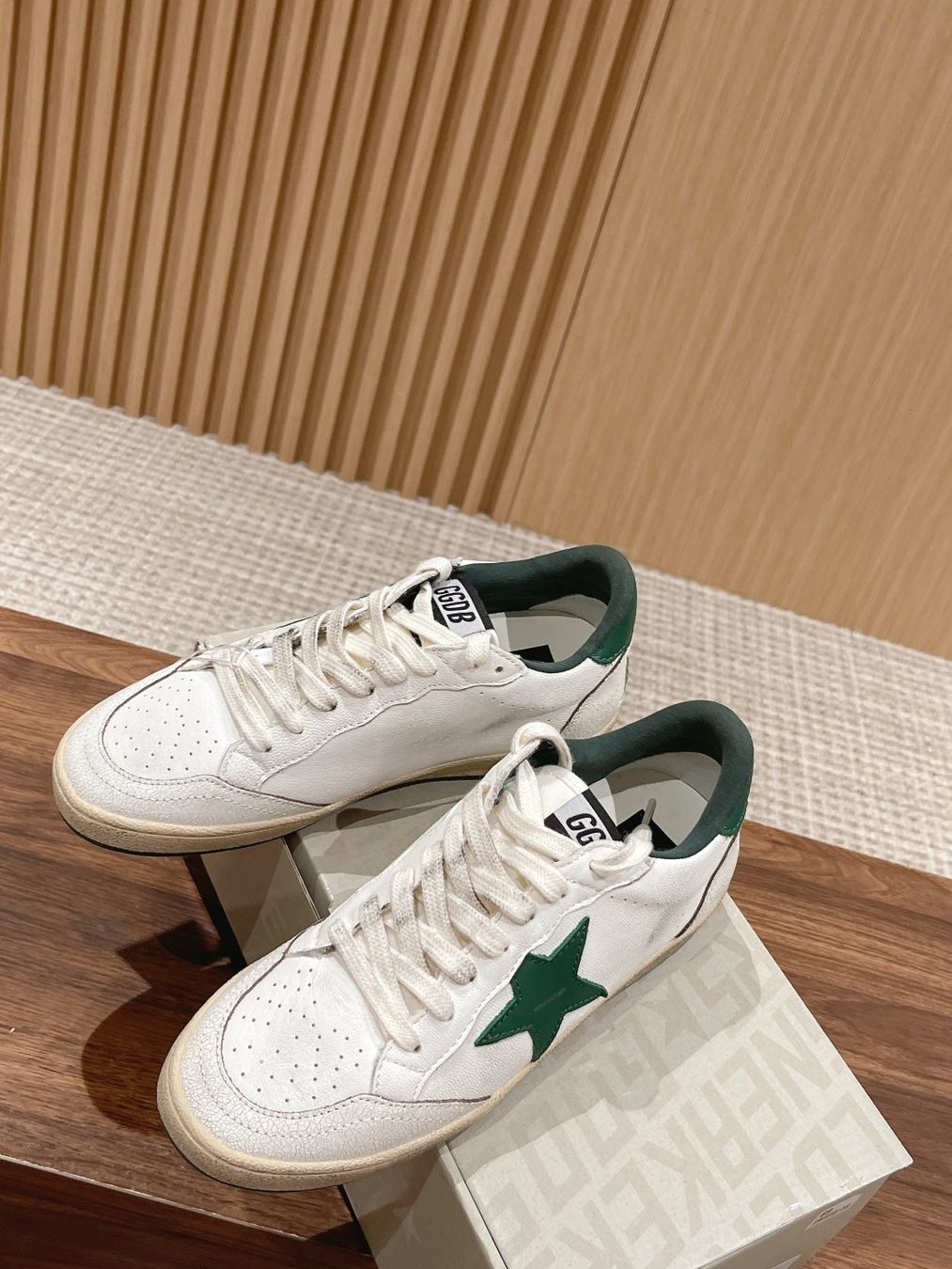 Golden Goose Scarpe da uomo: Golden Goose Superstar Gr. 44 – Nuovo e nell'imballaggio originale da Oberwil BL venduto da nat_m9vn 6