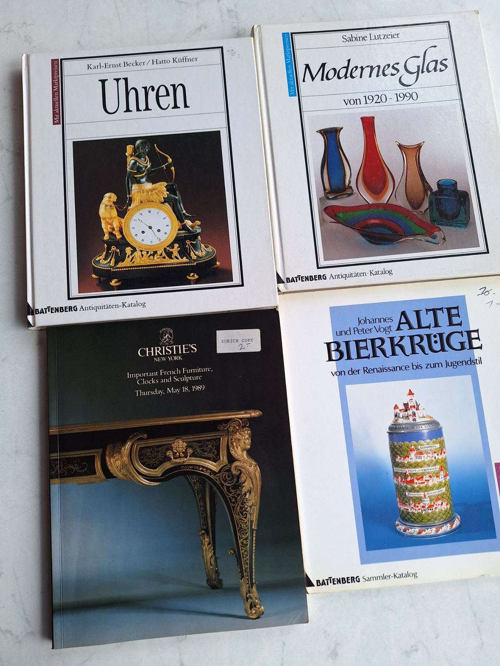 Libri: 4 STK ALTE KUNSTOBJEKTE BÜCHER – Usato da Huttwil venduto da Kunterbuntli