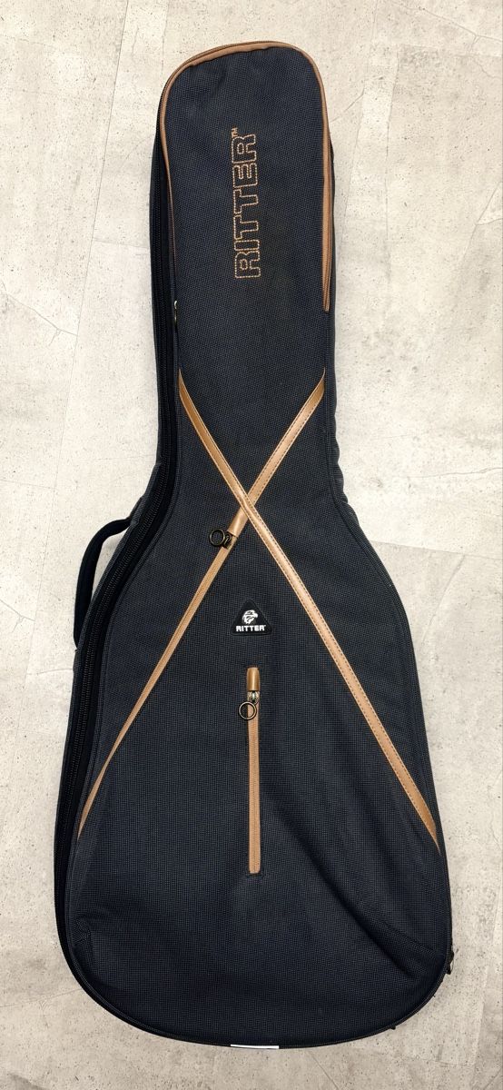Musikinstrumente: Gitarrentasche Ritter – Gebraucht aus Dübendorf von and_s6fr