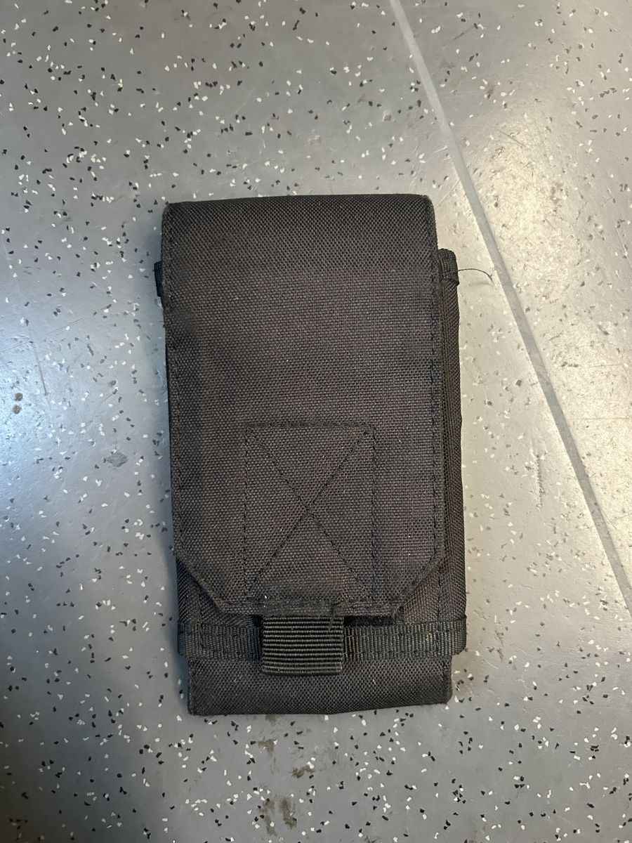 Taschen: Molletasche Für Handy – Gebraucht aus Chur von williwild