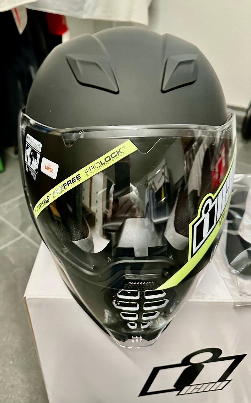 Icon Caschi & visiere: ICON Motorradhelm Neu Gr.L – Nuovo e nell'imballaggio originale da Unterseen venduto da sunnybiene 2