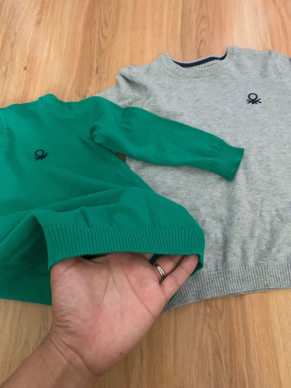 Benetton Pulls et sweat-shirts: Kinderpullover – D'occasion à volketswil par Sisi521 1