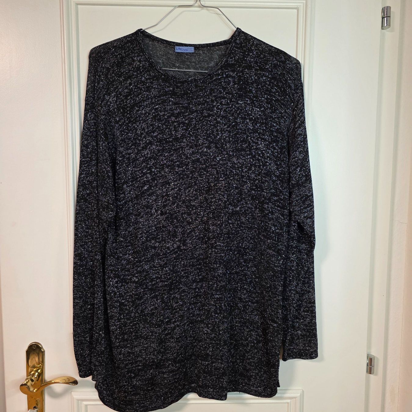 Pullover & Sweatshirts: Glitzerpullover schwarz silber Damen Gr. 40-L festlich – Gebraucht aus Wald ZH von CapLux 7