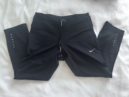 Nike Dri-FIT Lauftights 2/3 Schwarz, Grösse S - Top Zustand!