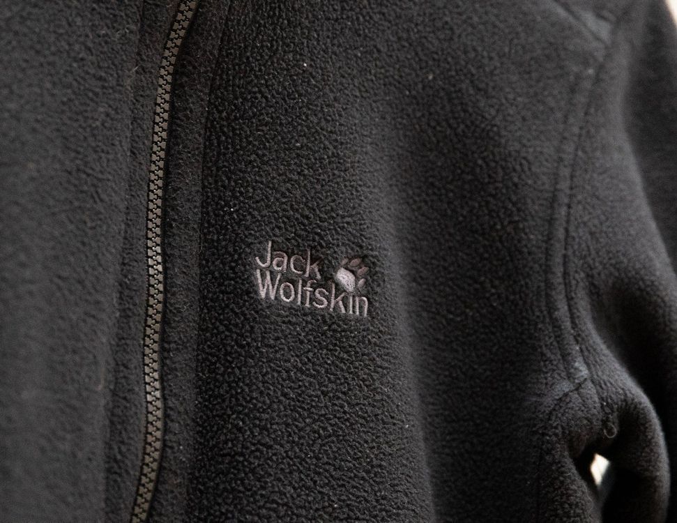 Nanuk 200 fleece hot sale jack wolfskin