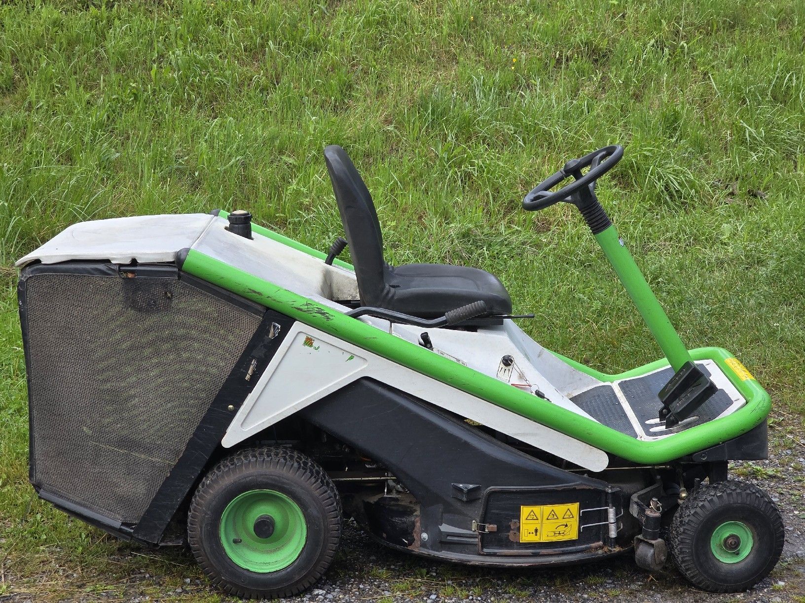 Tagliaerba: Etesia Rasentraktor Gebraucht  – Usato da Buchs SG venduto da MATGEOMAR