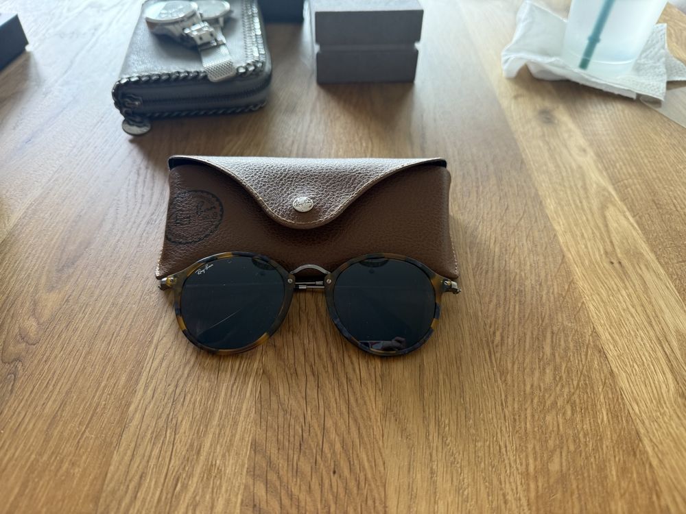 Ray-Ban Occhiali & Lenti: Ray Ban Sonnenbrille – Usato da Oberwil-Lieli venduto da kev_vm5v