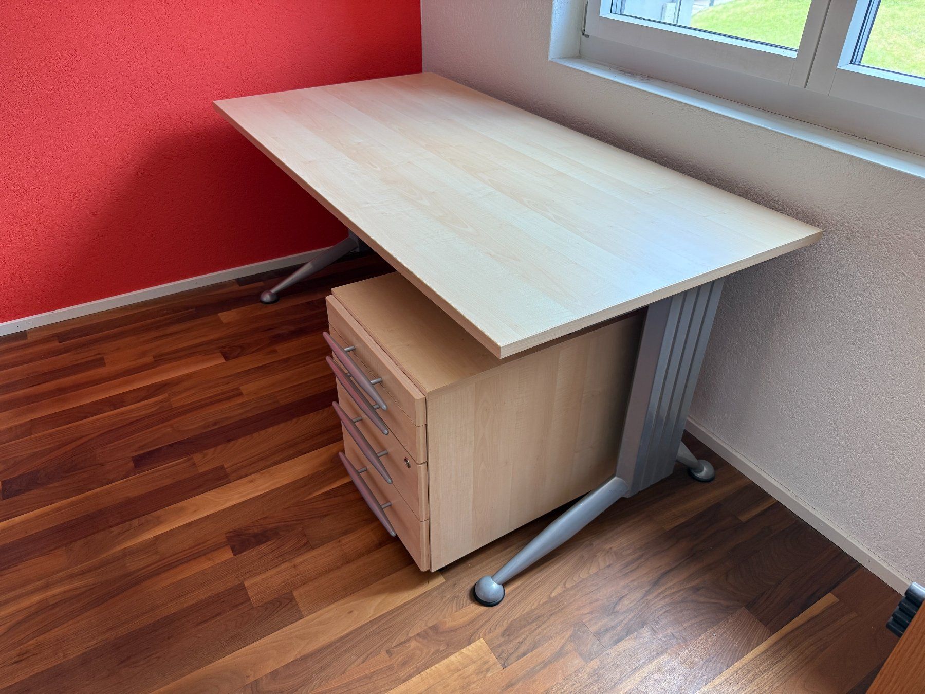 Scrivanie: Pult / Schreibtisch 160x80 cm mit passendem Roll-Korpus – Usato da Einsiedeln venduto da Eremit99 2