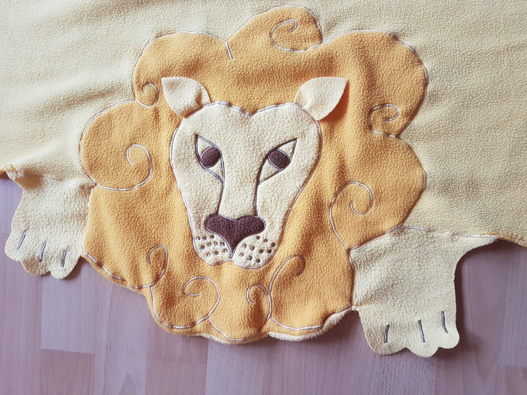 Ikea Coperte: KINDER - KUSCHELDECKE LÖWE / SPIELDECKE – Usato da Sax venduto da spazieren 1