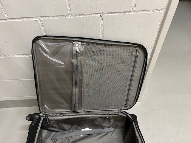 Samsonite Reisekoffer: Samsonite Gepäckstück – Gebraucht aus Niederweningen von zw4_s78j 4
