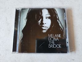 Melanie Fiona  -  The Bridge