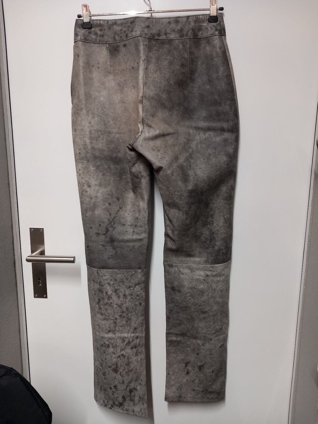 Pantaloni: Lederhose Gr.36 Massanfertigung – Usato da Merligen venduto da muss_haben 1