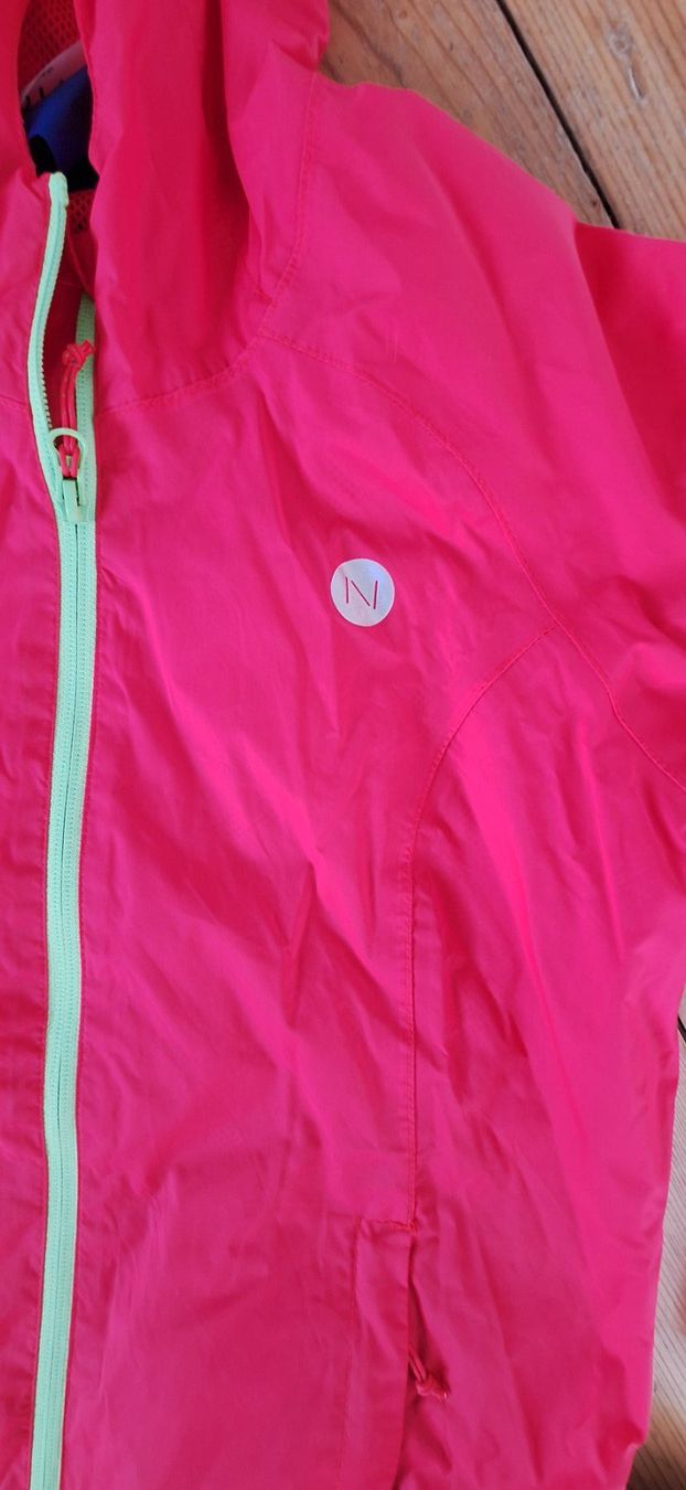 46 Nord Vestes & Manteaux: Frühlingsjacke 46N Grösse 152 Mädchen – Neuf (Voir description) à Bern par _finnjagfe_ 2