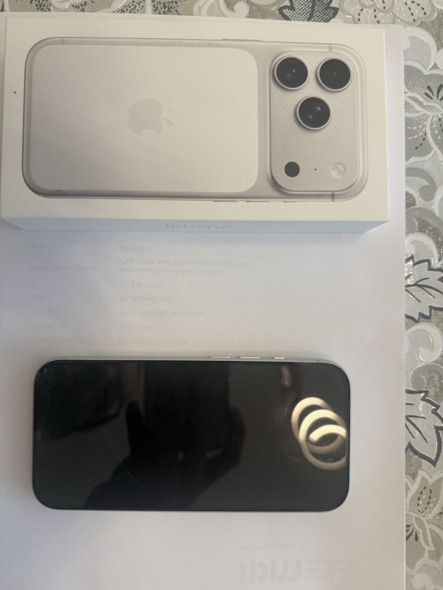 Apple Telefoni cellulari / Smartphones: iPhone 17 pro 256 – Usato da Thun venduto da sergio1981