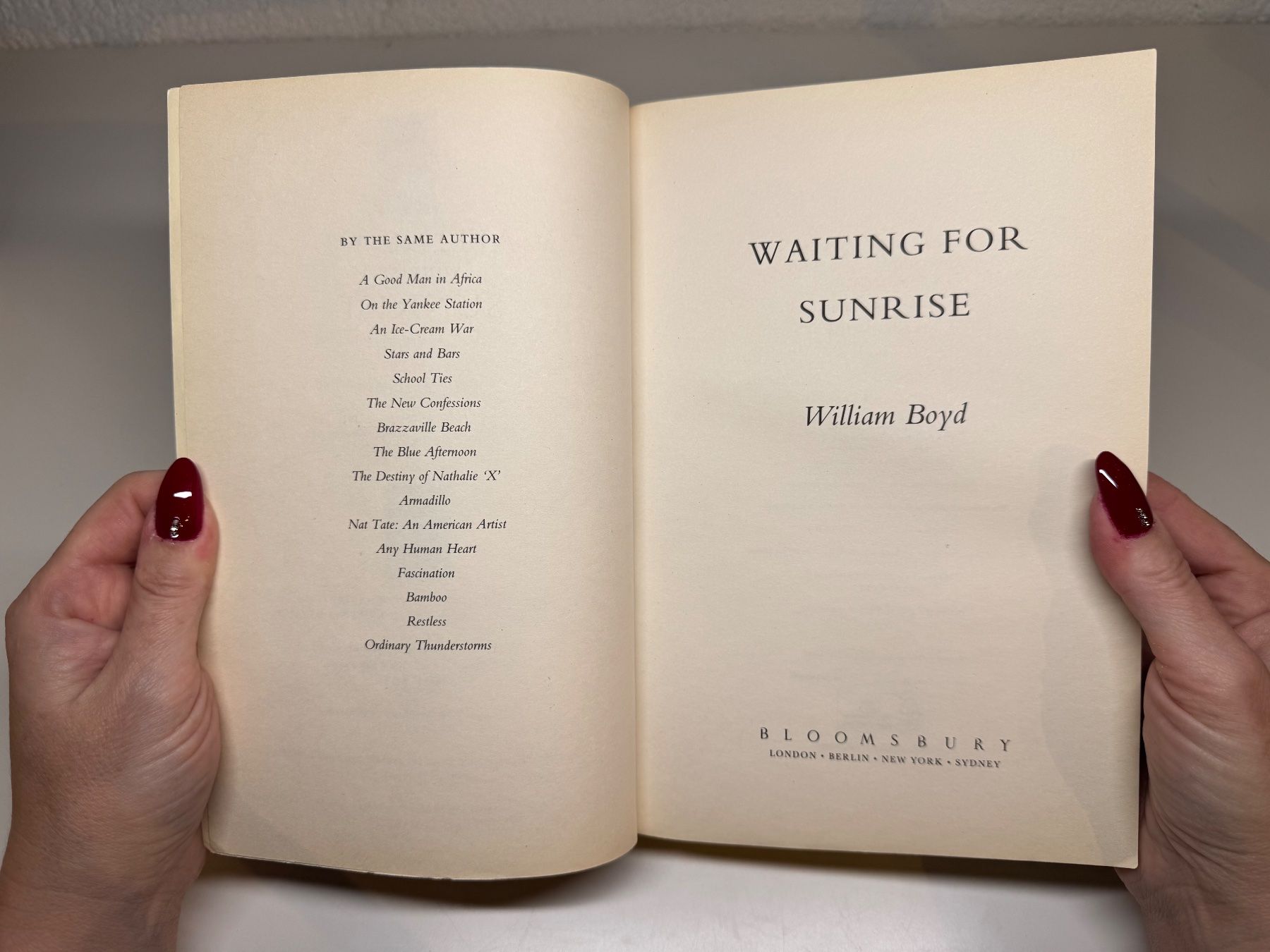 Libri: NOVEL: William Boyd, Waiting for Sunrise – Usato da Grosswangen venduto da English_books 2