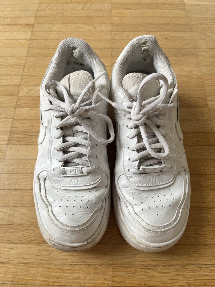 Nike Chaussures hommes: Nike Air Force 1  – D'occasion à Zug par IndiQueen