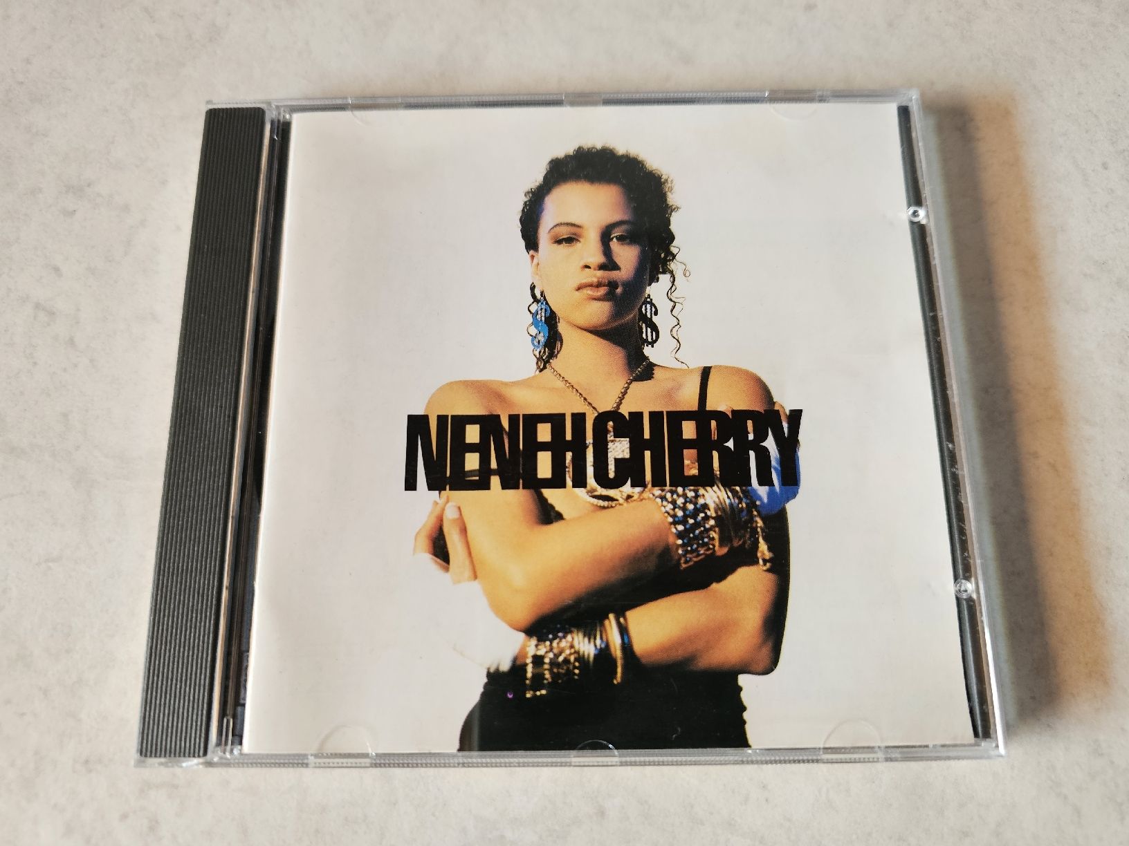 CD: Neneh Cherry  -  Raw Like Sushi – Usato da Schneisingen venduto da backstore24