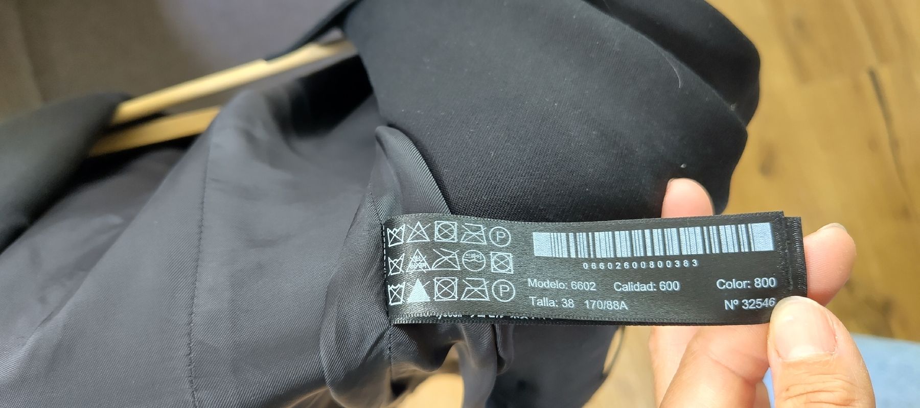 Massimo Dutti Jacken: Blazer – Gebraucht aus Rickenbach SZ von Schnagglilivia 2