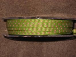 Grosgrain-Band kiwi mit pink Tüpfli 7mm breit Reststück