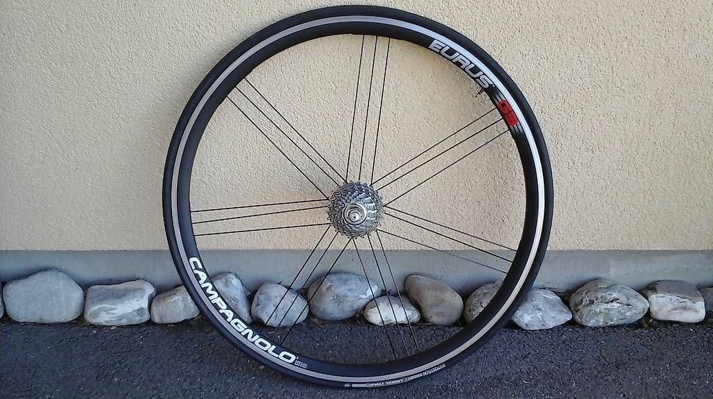 Velos: A SAISIR Vélo Look carbone 695 – Gebraucht aus châtel-st-denis von Triman0 1
