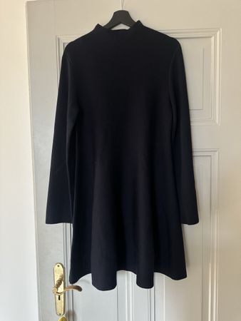 Dunkelblaues Kleid, Gr M
