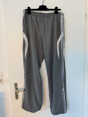 Adidas Trainingshose Grau Grösse L Vintage rare 2007