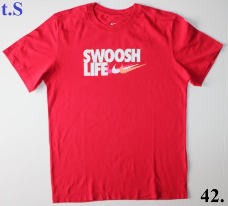 T-shirt Nike rouge  t. S