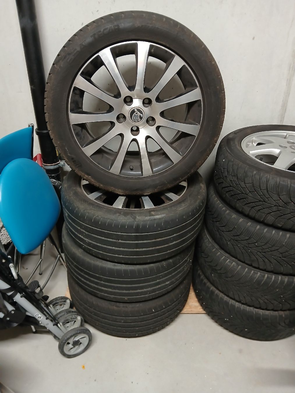Skoda Pneumatici & Ruote complete: Skoda Seti Alufelgen – Usato da Muhen venduto da Bergteam01