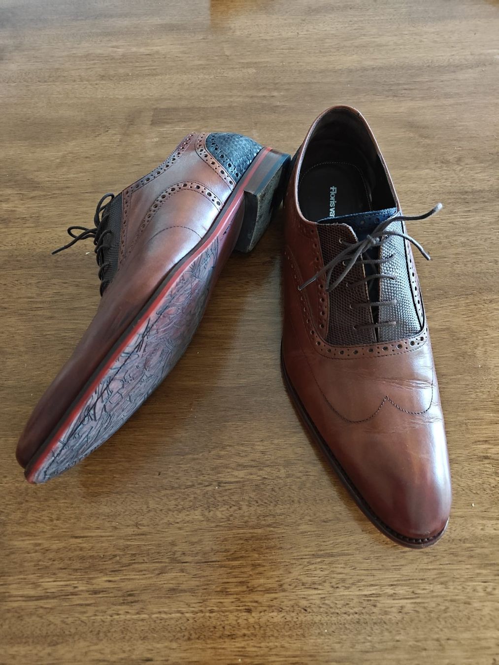 Scarpe da uomo: Chaussures/Schuhe FLORIS VAN BOMMEL Pointure/Grösse : 44 – Usato da Féchy venduto da piter1 1