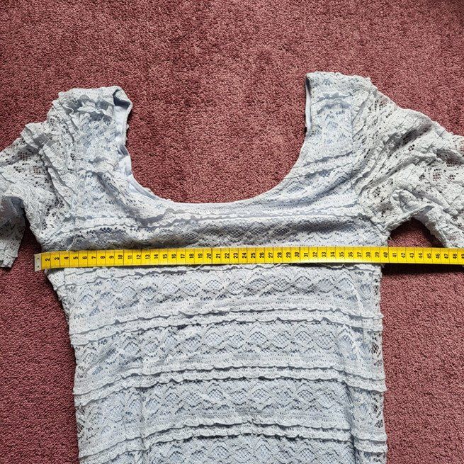 Kleider: Spitzenkleid hellblau Gr. 38 – Gebraucht aus Au SG von SElena89 4