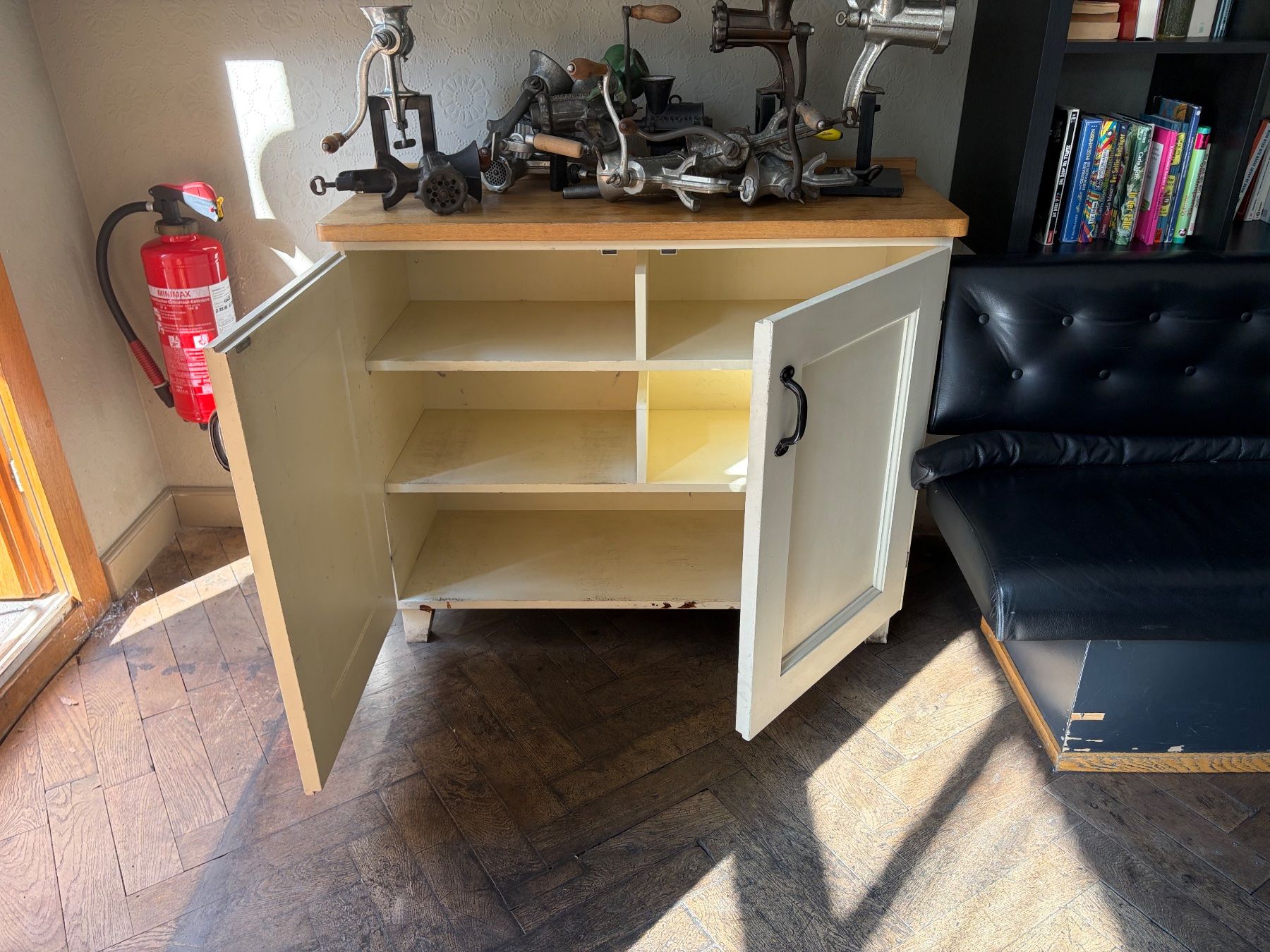 Commodes: Schrank / Kommode, weiss – D'occasion à Zürich par gis_dpj9 1