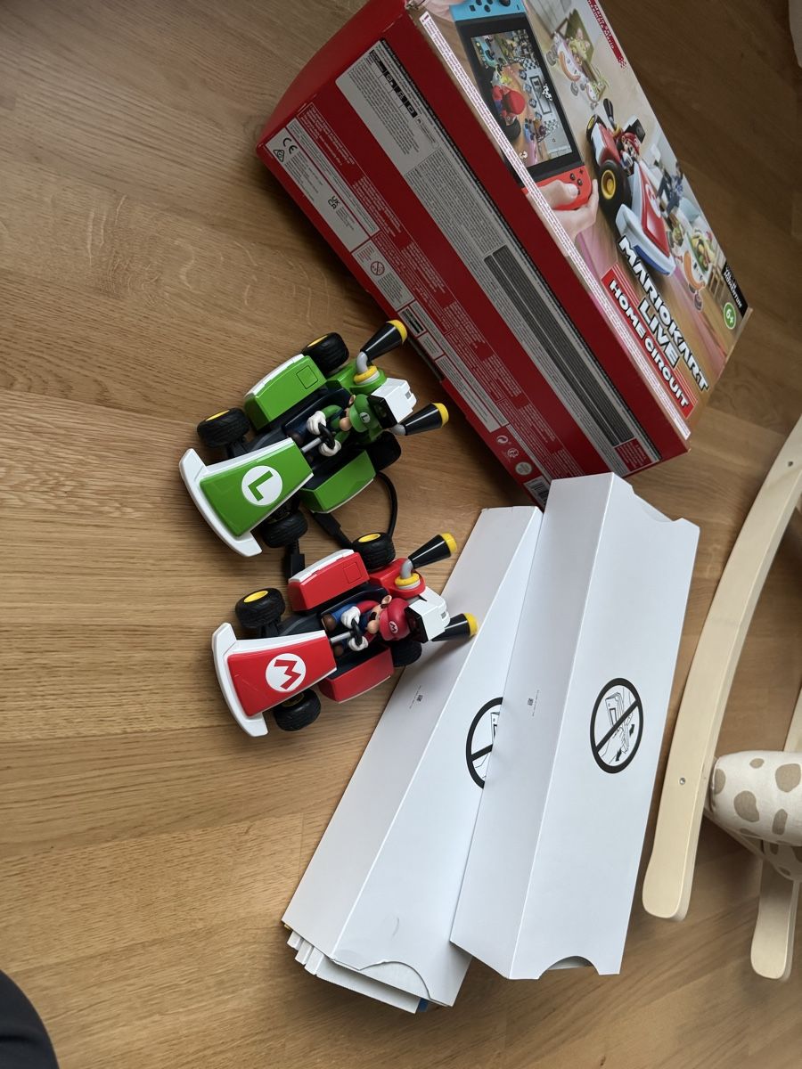 Nintendo Giochi: Mario Kart Live Home Circuit - Nintendo Switch! – Nuovo (secondo la descrizione) da Lupfig venduto da mirago_88 3