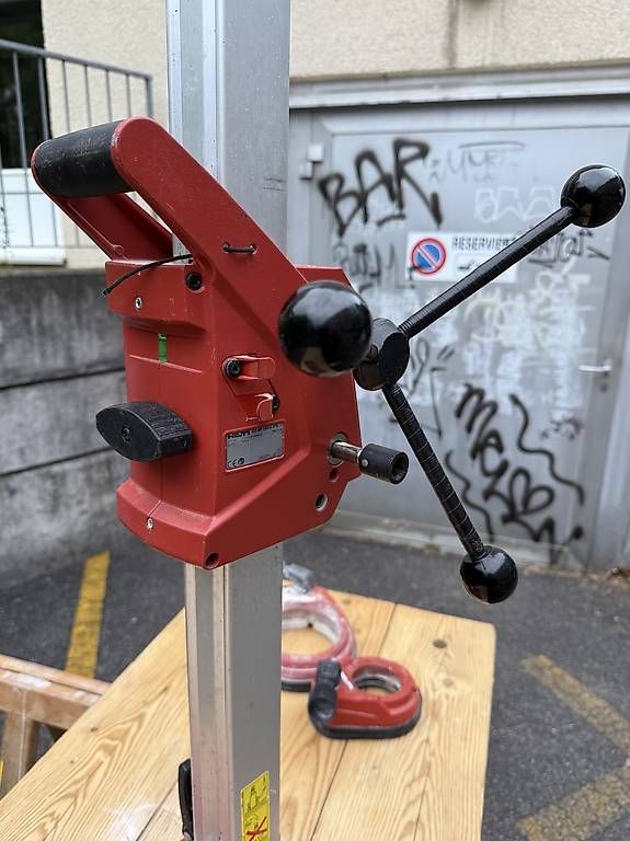 Hilti Alle Werkzeuge: Hilti Kernbohrsystem DD150-U Komplettset – Gebraucht aus Bern von Padrepio5 5