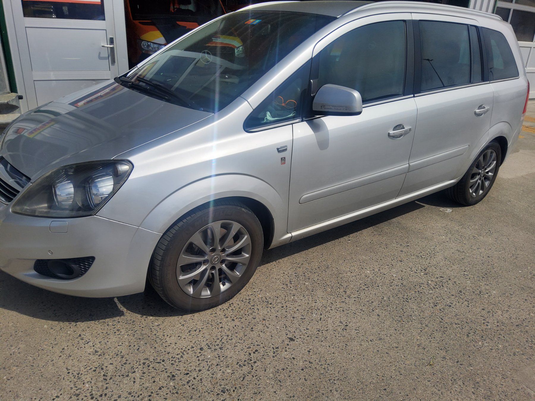 Opel Automobili: Opel Zafira 1.9CDTi – Usato da Zug venduto da zibi1201