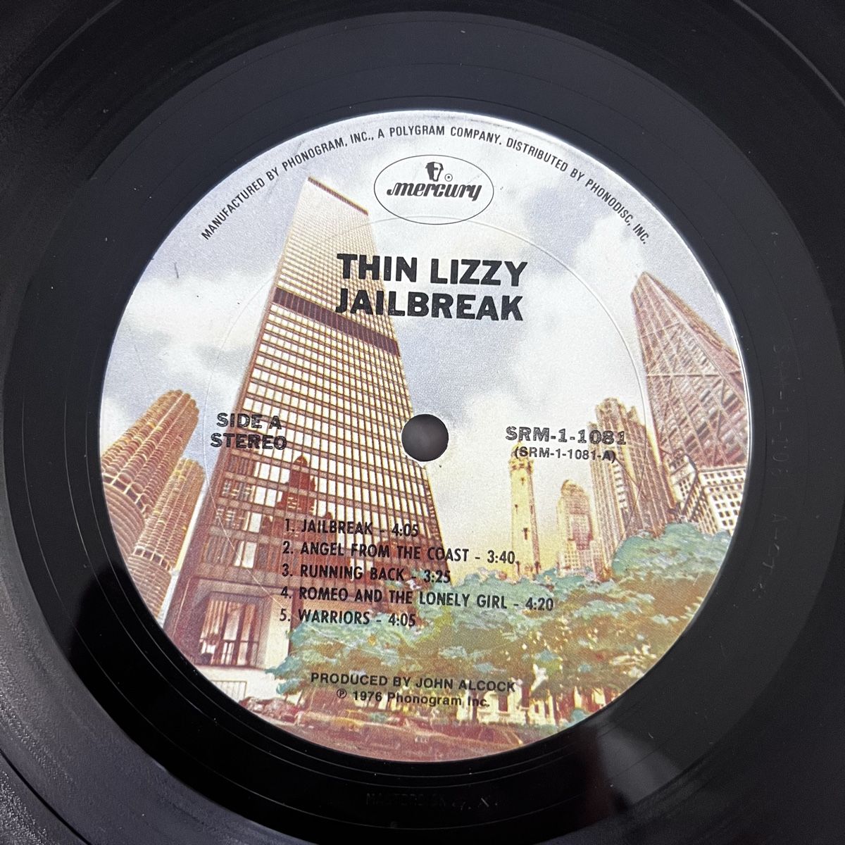 Vinyles: Thin Lizzy Jailbreak - Vinyl - VG+ – D'occasion à Umiken par mar_p7n9 5