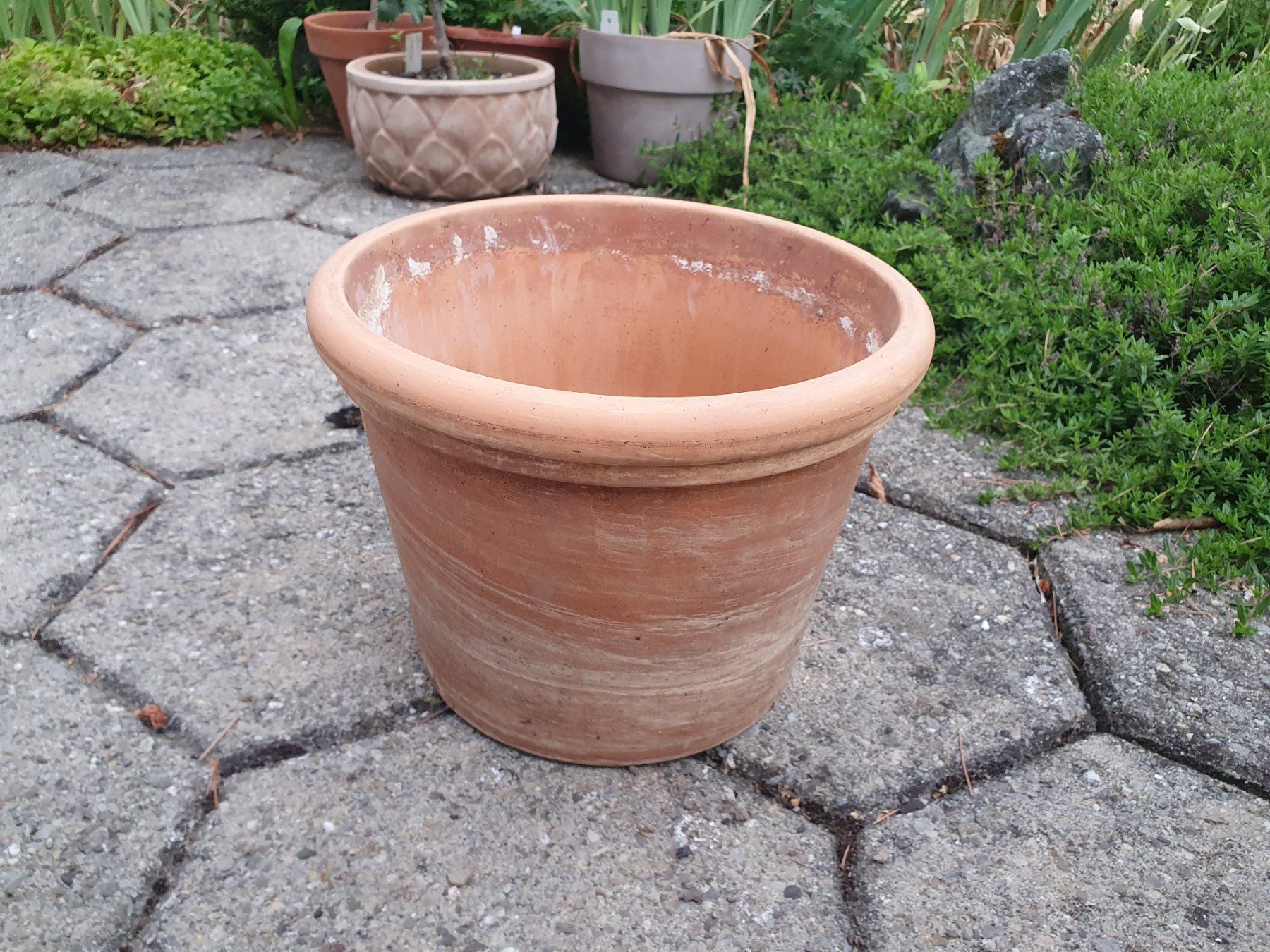 Pots de fleurs: Kleiner Blumentopf – D'occasion à Steffisburg par C.Kreuzer